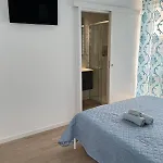 Pensión Sea Breeze 3*